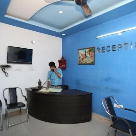 Hotel S K Palace Lucknow , Best Hotel In Lucknow , Hotel In Transport Nagar Lucknow ,Budget Hotels In ラクナウ エクステリア 写真